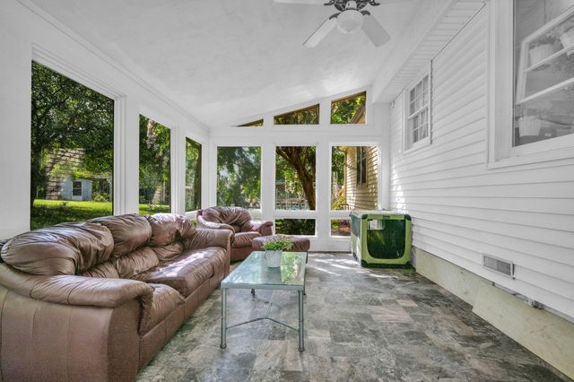 1337 Lee Brown Road, Bon Aqua, TN 37025