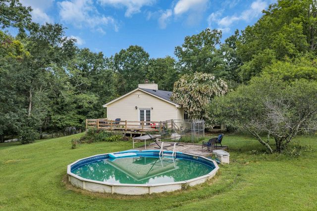 1337 Lee Brown Road, Bon Aqua, TN 37025