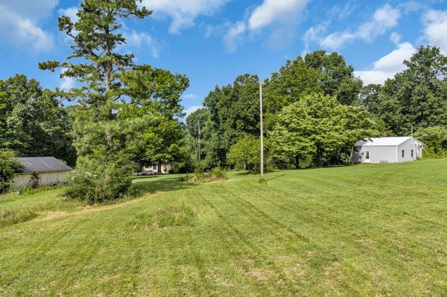 1337 Lee Brown Road, Bon Aqua, TN 37025