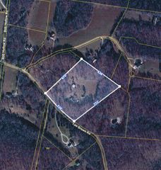 1337 Lee Brown Road, Bon Aqua, TN 37025