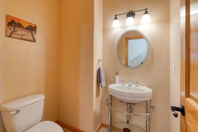 6809 CHAPINGO Road NE, Rio Rancho, NM 87144