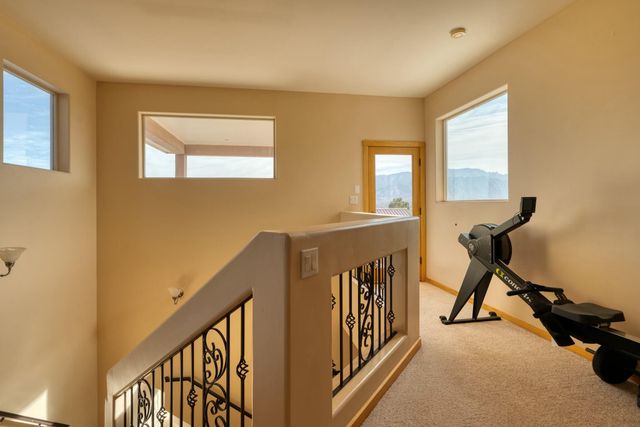 6809 CHAPINGO Road NE, Rio Rancho, NM 87144