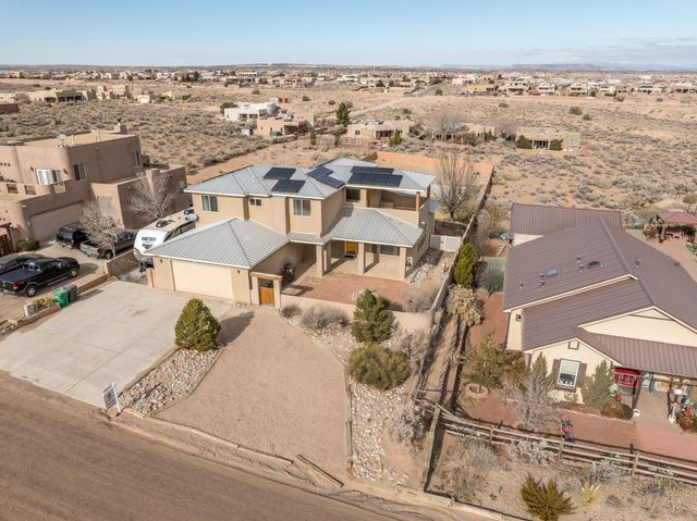 6809 CHAPINGO Road NE, Rio Rancho, NM 87144