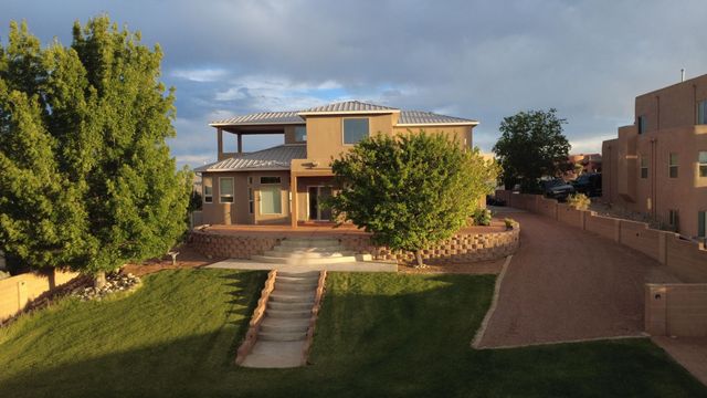 6809 Chapingo Road NE, Rio Rancho, NM 87144