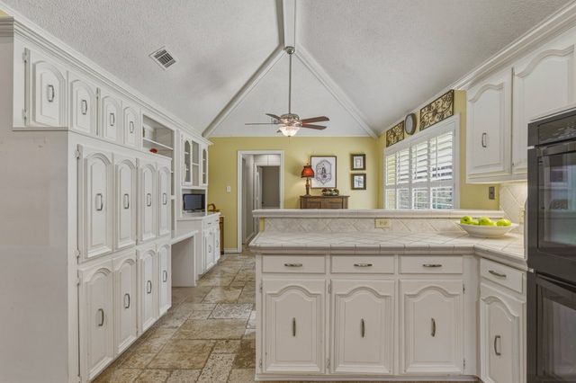 6306 Oakleaf Road, Dallas, TX 75248
