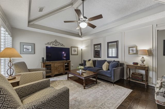 6306 Oakleaf Road, Dallas, TX 75248