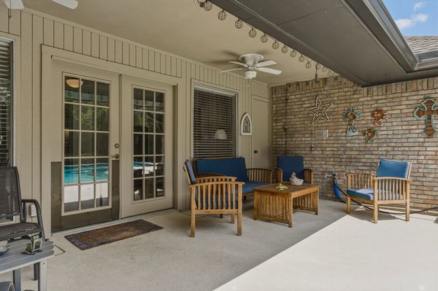 6306 Oakleaf Road, Dallas, TX 75248