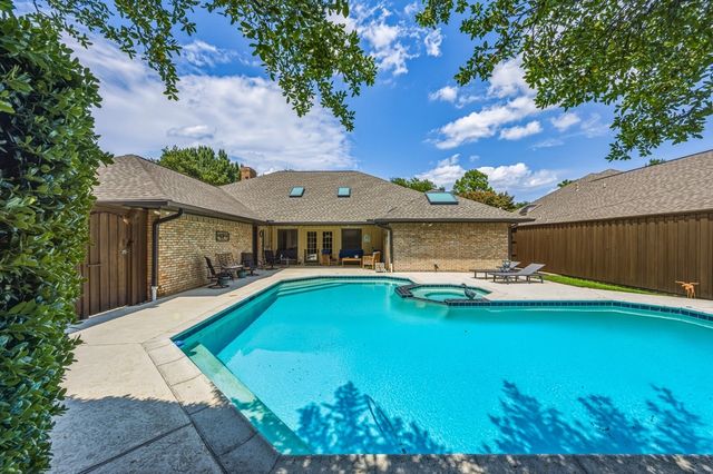 6306 Oakleaf Road, Dallas, TX 75248