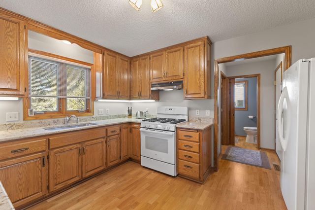8917 Cambridge Avenue, Brooklyn Park, MN 55443