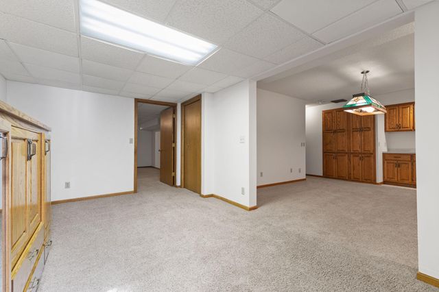 8917 Cambridge Avenue, Brooklyn Park, MN 55443