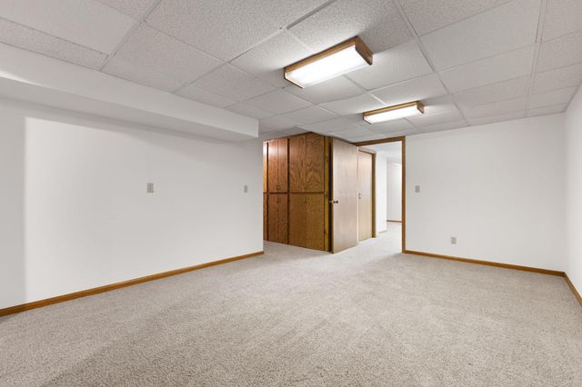 8917 Cambridge Avenue, Brooklyn Park, MN 55443
