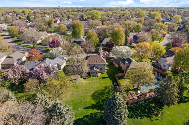 8917 Cambridge Avenue, Brooklyn Park, MN 55443