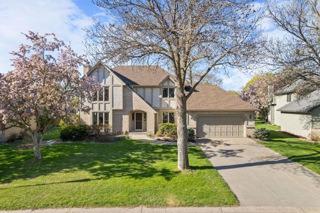 8917 Cambridge Avenue, Brooklyn Park, MN 55443