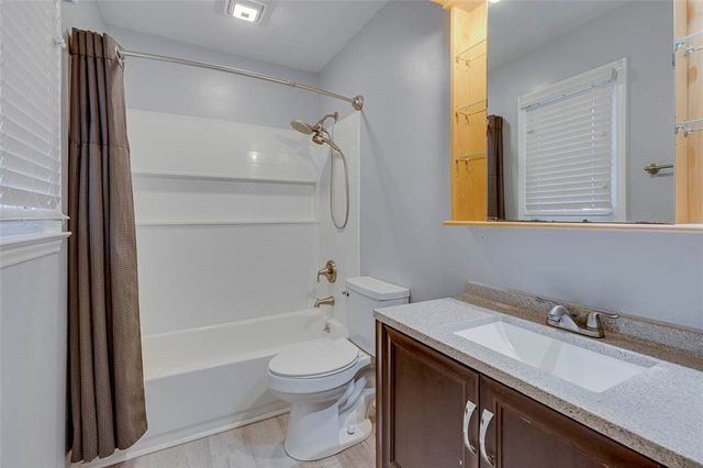 216 Hickory Drive, Easley, SC 29642