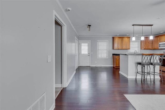 216 Hickory Drive, Easley, SC 29642