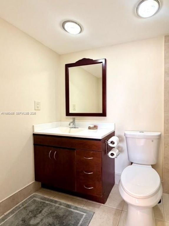 Image 18 of property listing at 3901 S Ocean Dr 7M, Hollywood, FL 33019