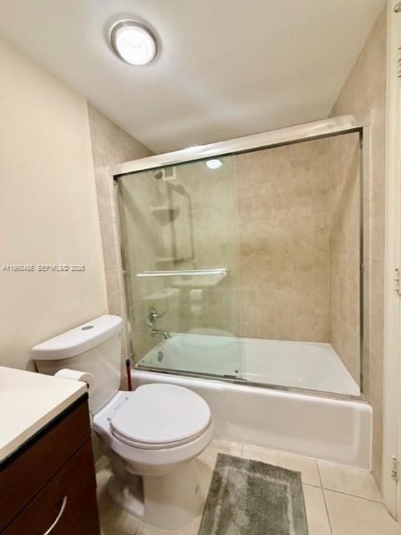 Image 20 of property listing at 3901 S Ocean Dr 7M, Hollywood, FL 33019