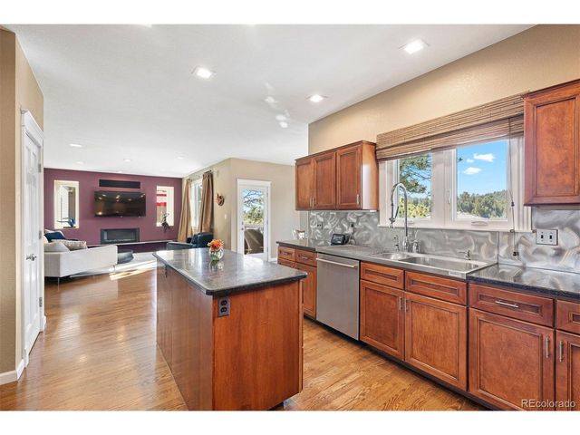 22292 Chippewa Ln, Golden, CO 80401