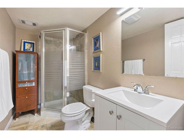 22292 Chippewa Ln, Golden, CO 80401