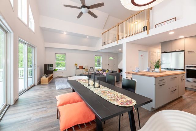 83 Fox Hill Road, Belmont, NH 03220