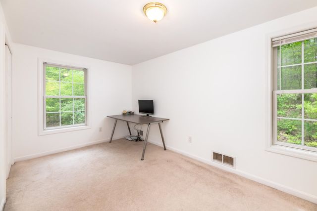 83 Fox Hill Road, Belmont, NH 03220