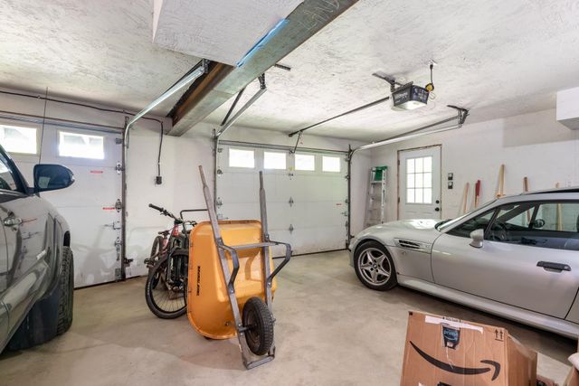 83 Fox Hill Road, Belmont, NH 03220