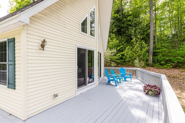 83 Fox Hill Road, Belmont, NH 03220