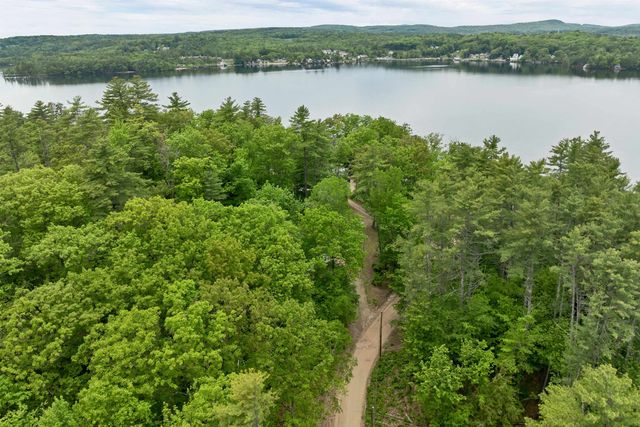 83 Fox Hill Road, Belmont, NH 03220