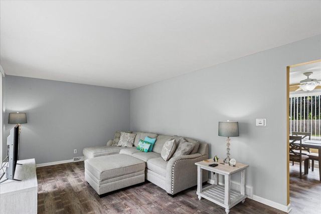 1915 Esch ROAD, Twin Lakes, WI 53181