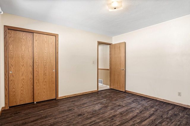 W4948 Mark PLACE, La Crosse, WI 54601