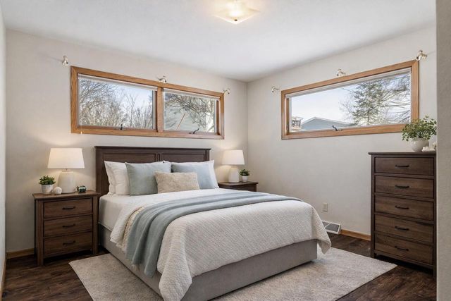 W4948 Mark PLACE, La Crosse, WI 54601