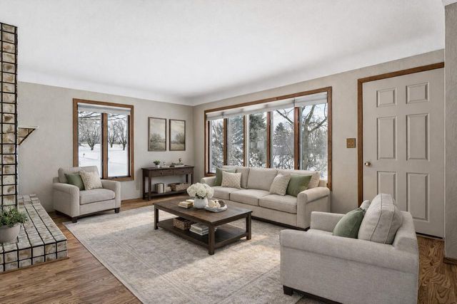 W4948 Mark PLACE, La Crosse, WI 54601