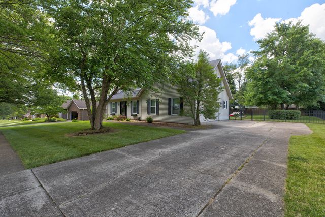 19 Fontaine Boulevard, Winchester, KY 40391