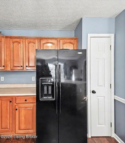 11528 Reality Trail, Louisville, KY 40229