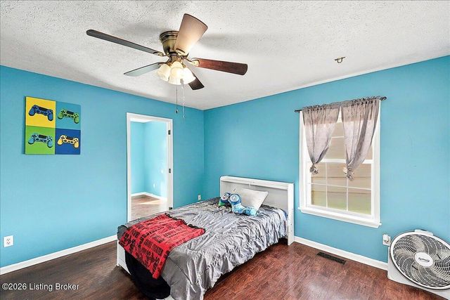 11528 Reality Trail, Louisville, KY 40229