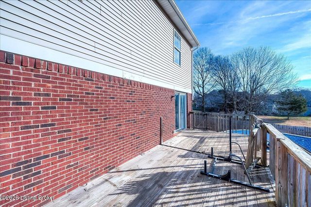 11528 Reality Trail, Louisville, KY 40229