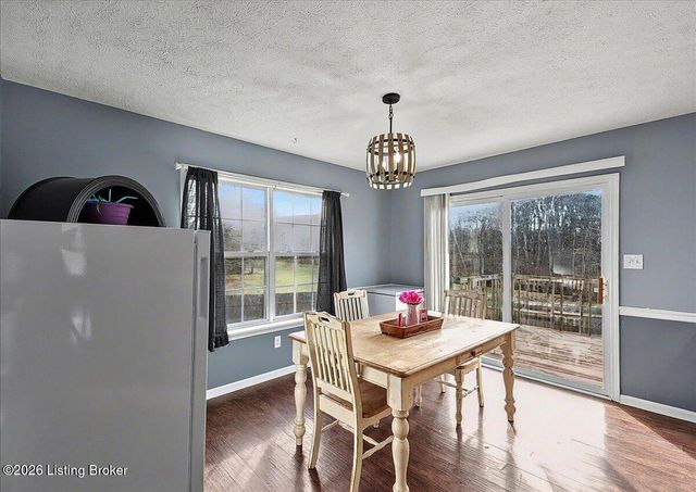 11528 Reality Trail, Louisville, KY 40229