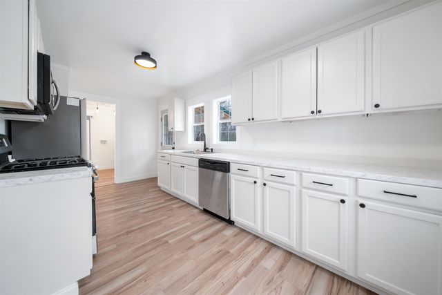 231 ADAMS ST, Selmer, TN 38375