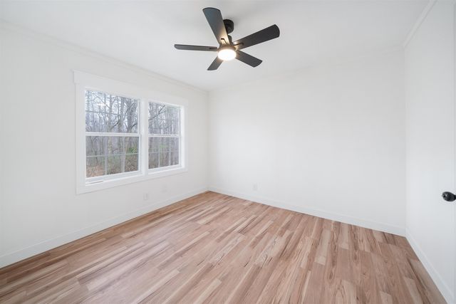 231 ADAMS ST, Selmer, TN 38375