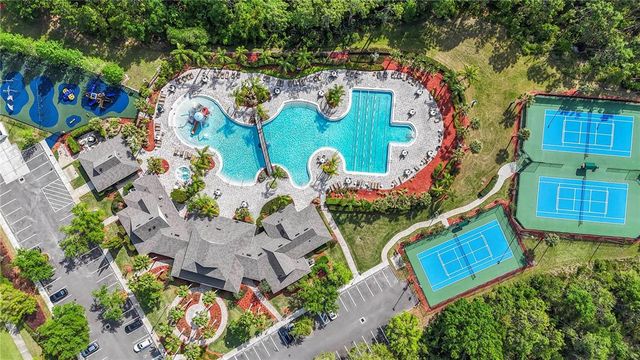 10007 HAZELNUT COURT, Tampa, FL 33647