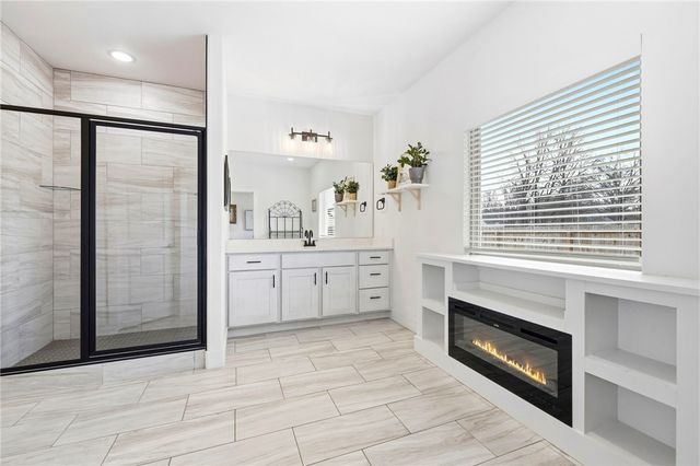 142 N Sheep Dog Avenue, Farmington, AR 72730