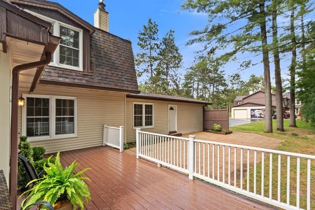 818 Saddle Ridge, Portage, WI 53901