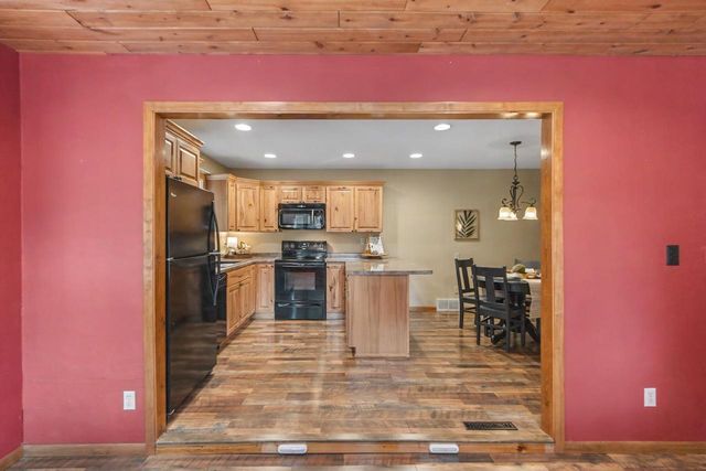 818 Saddle Ridge, Portage, WI 53901