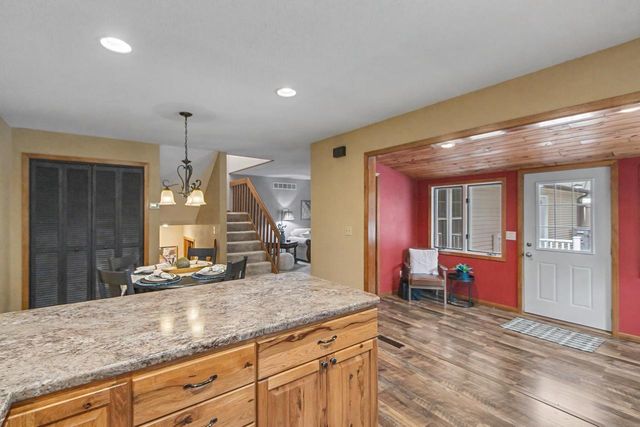 818 Saddle Ridge, Portage, WI 53901