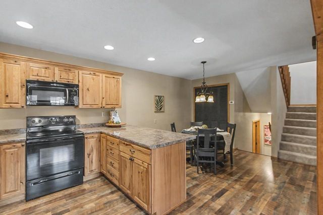 818 Saddle Ridge, Portage, WI 53901