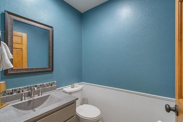 818 Saddle Ridge, Portage, WI 53901