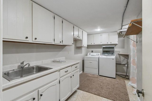 818 Saddle Ridge, Portage, WI 53901