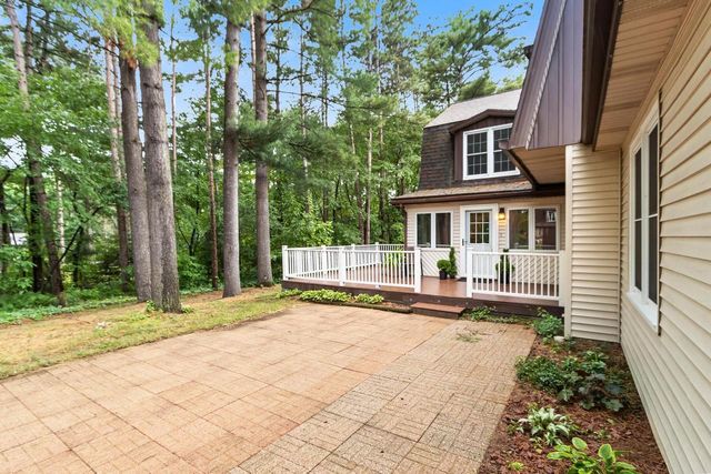 818 Saddle Ridge, Portage, WI 53901