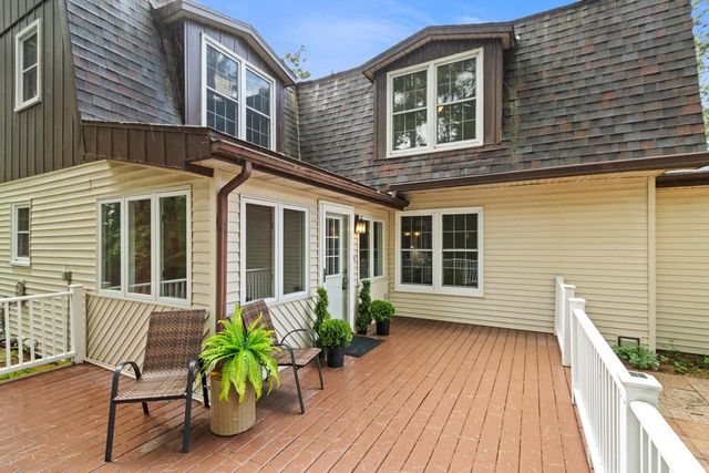 818 Saddle Ridge, Portage, WI 53901