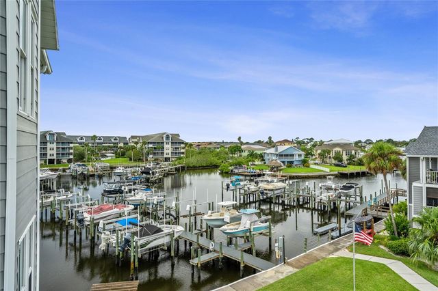 5722 BISCAYNE COURT 308, New Port Richey, FL 34652